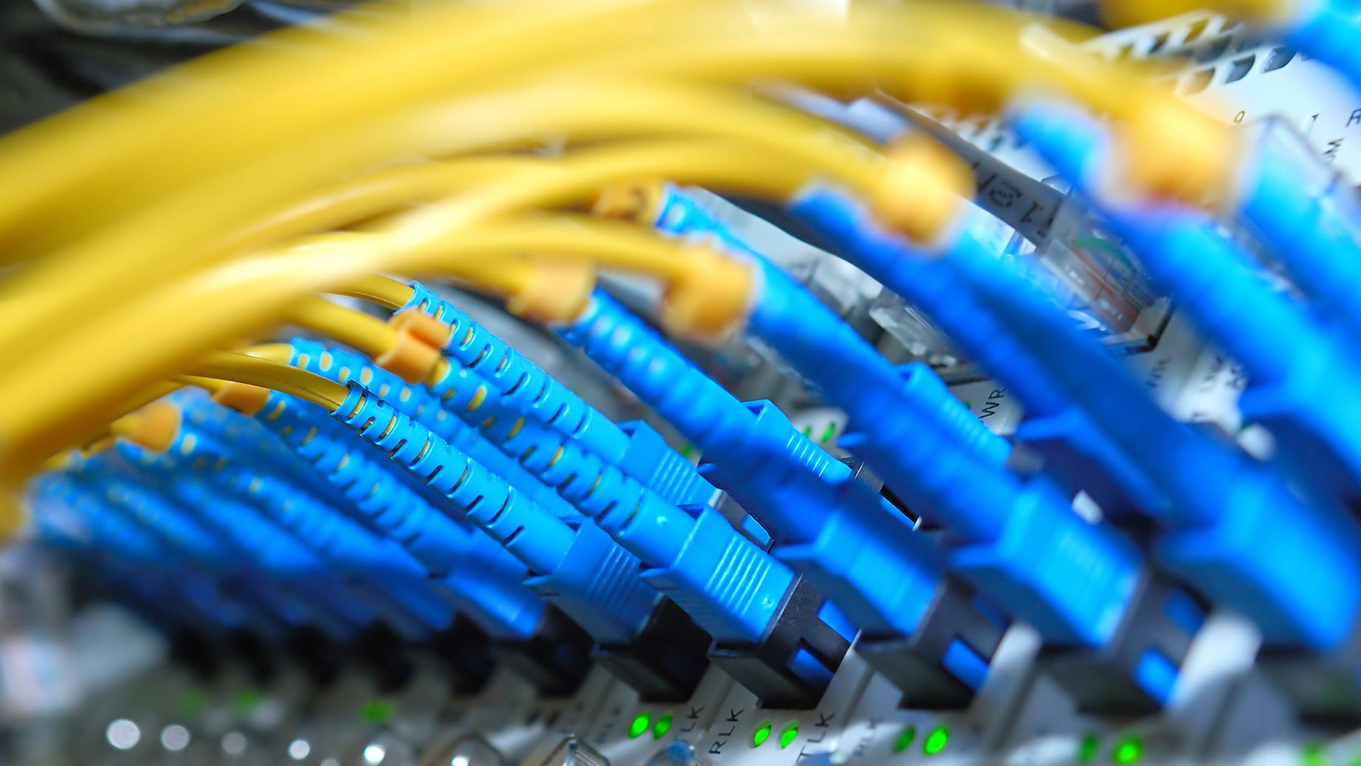 Законопроект №2654 щодо посилення захисту телекомунікаційних мереж прийнято у другому читанні