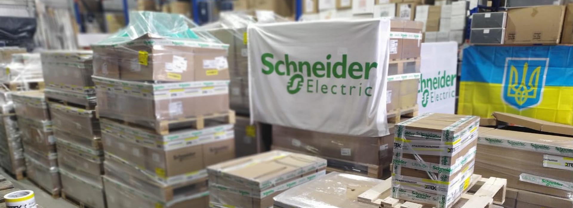 Schneider Electric приєднується до ініціативи ВЕФ та передає електричне обладнання для відновлення необхідного гуманітарного постачання електроенергії в Україні