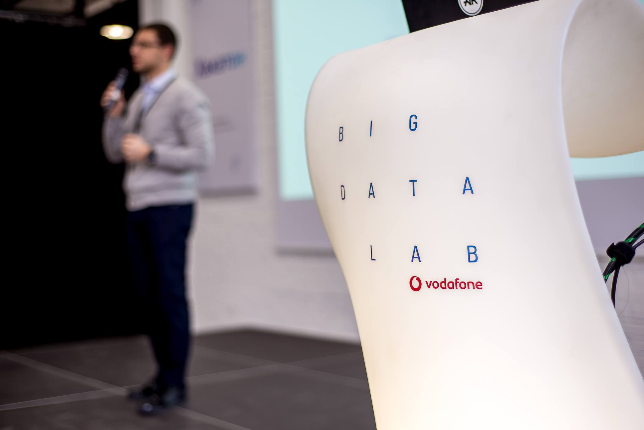 Підготовчий курс школи Vodafone Big Data Lab стартував онлайн попри блекаут