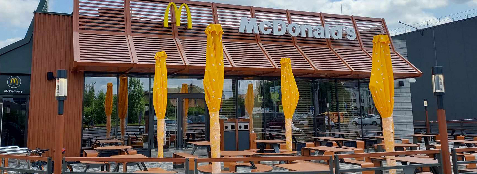 A New McDonald’s Restaurant has Opened in the Suburbs of Kyiv in the Kryukivshyna